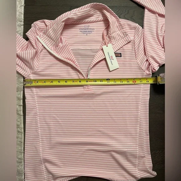 NWT Vineyard Vines top S - Picture 9 of 10